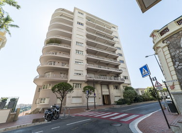 GRANDE CHAMBRE DE SERVICE