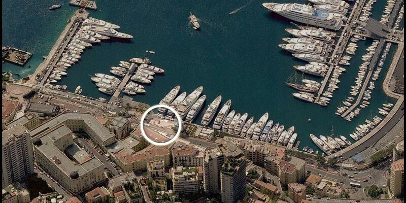 BUREAUX SUR LE PORT DE MONACO