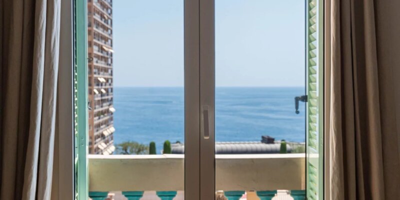 Monaco – Monte-Carlo – Elegante appartamento con 3 stanze e vista mare