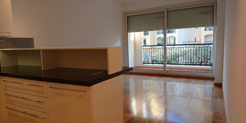 AGREABLE STUDIO A FONTVIEILLE
