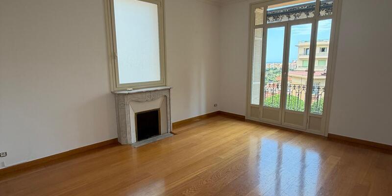 Elégant appartement de 5 pièces - aperçu mer