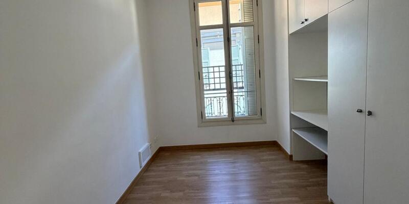 Elégant appartement de 5 pièces - aperçu mer